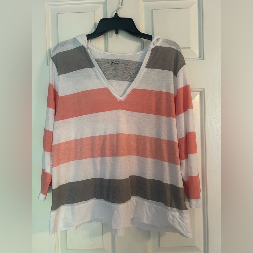 Style&Co Women’s Hooded V-neck Tee. XL. Worn once.